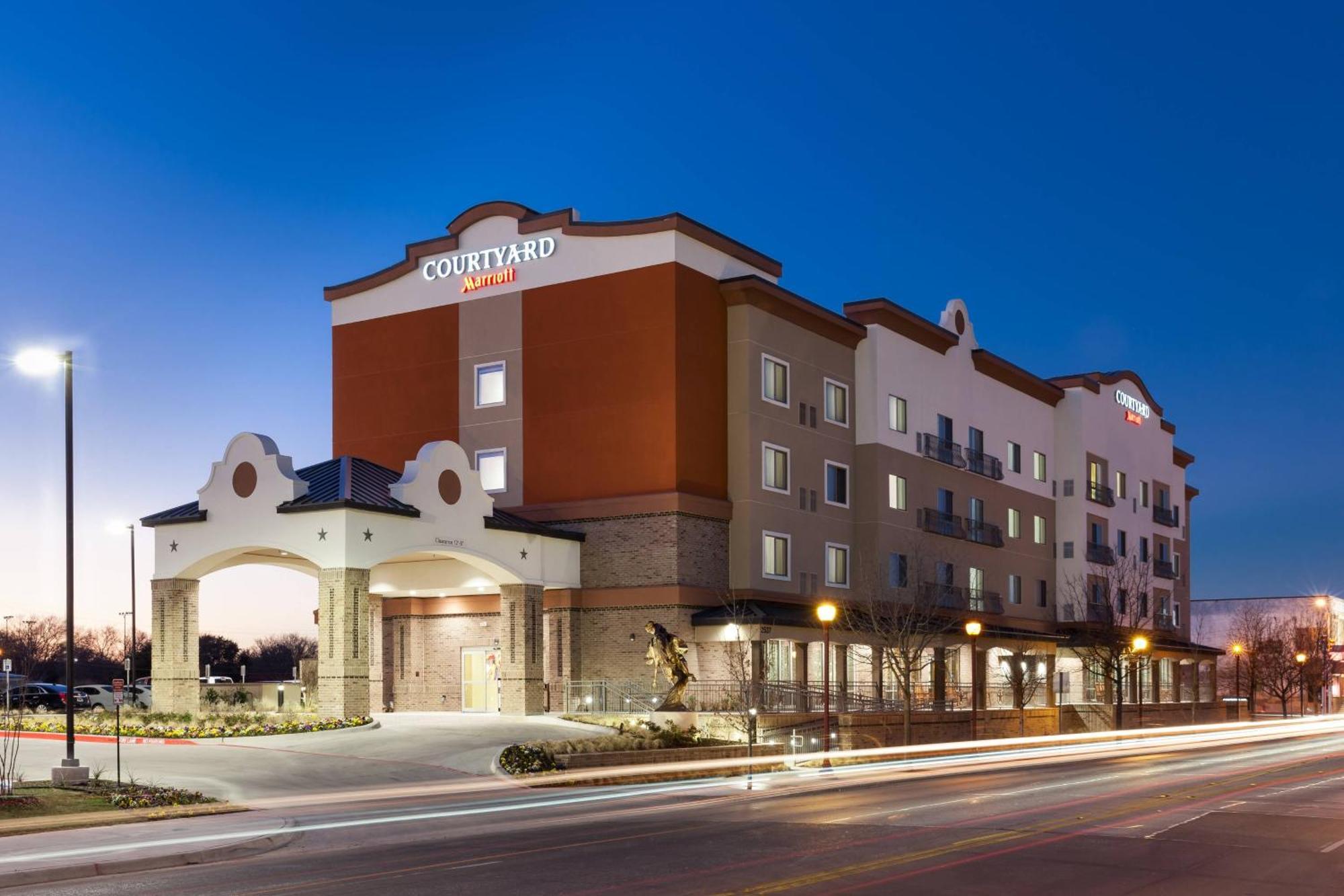 Courtyard By Marriott Fort Worth Historic Stockyards Exteriör bild